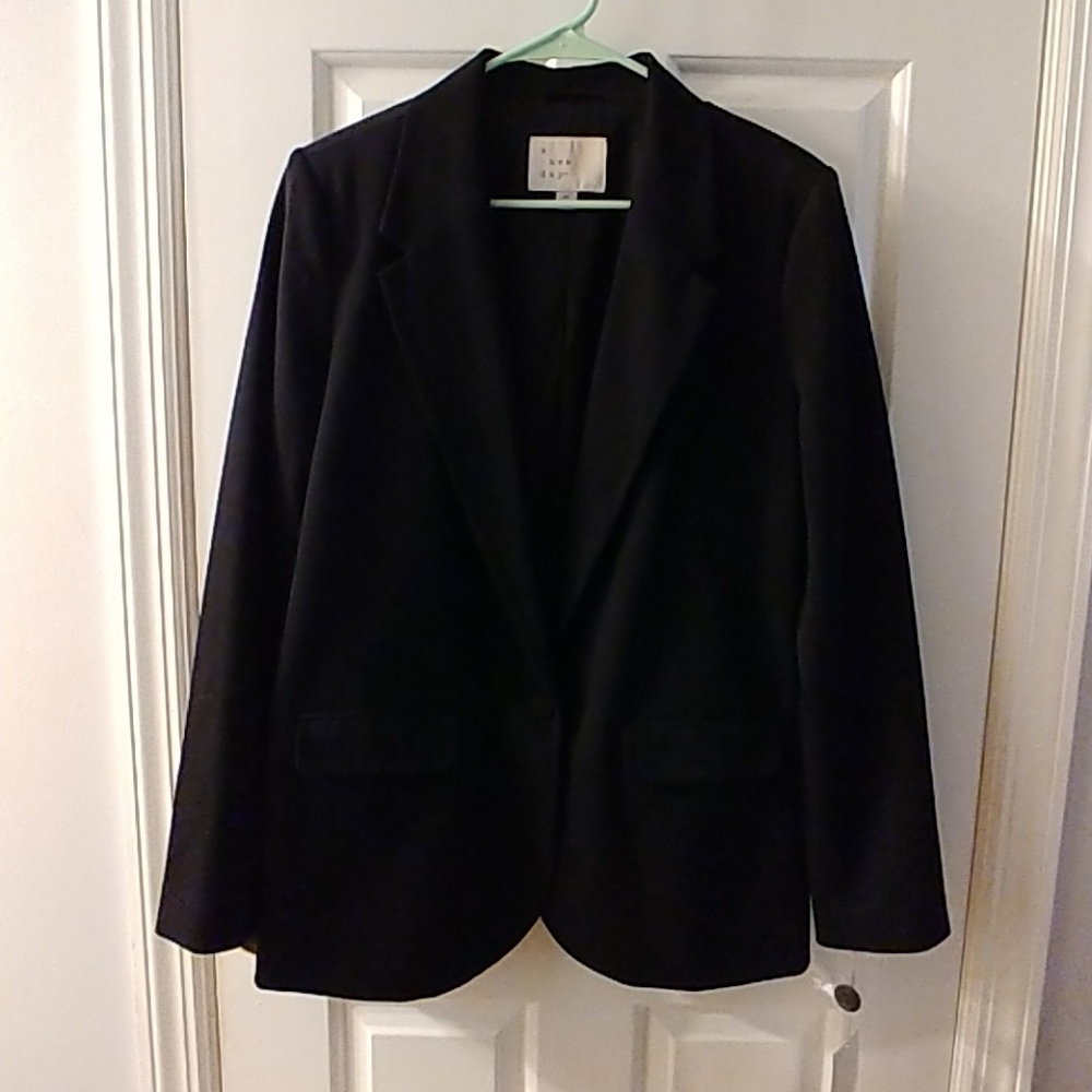 Black Classic Blazer